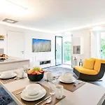 Prora - Ferienwohnung Mit Meerblick - Gigi Binz
